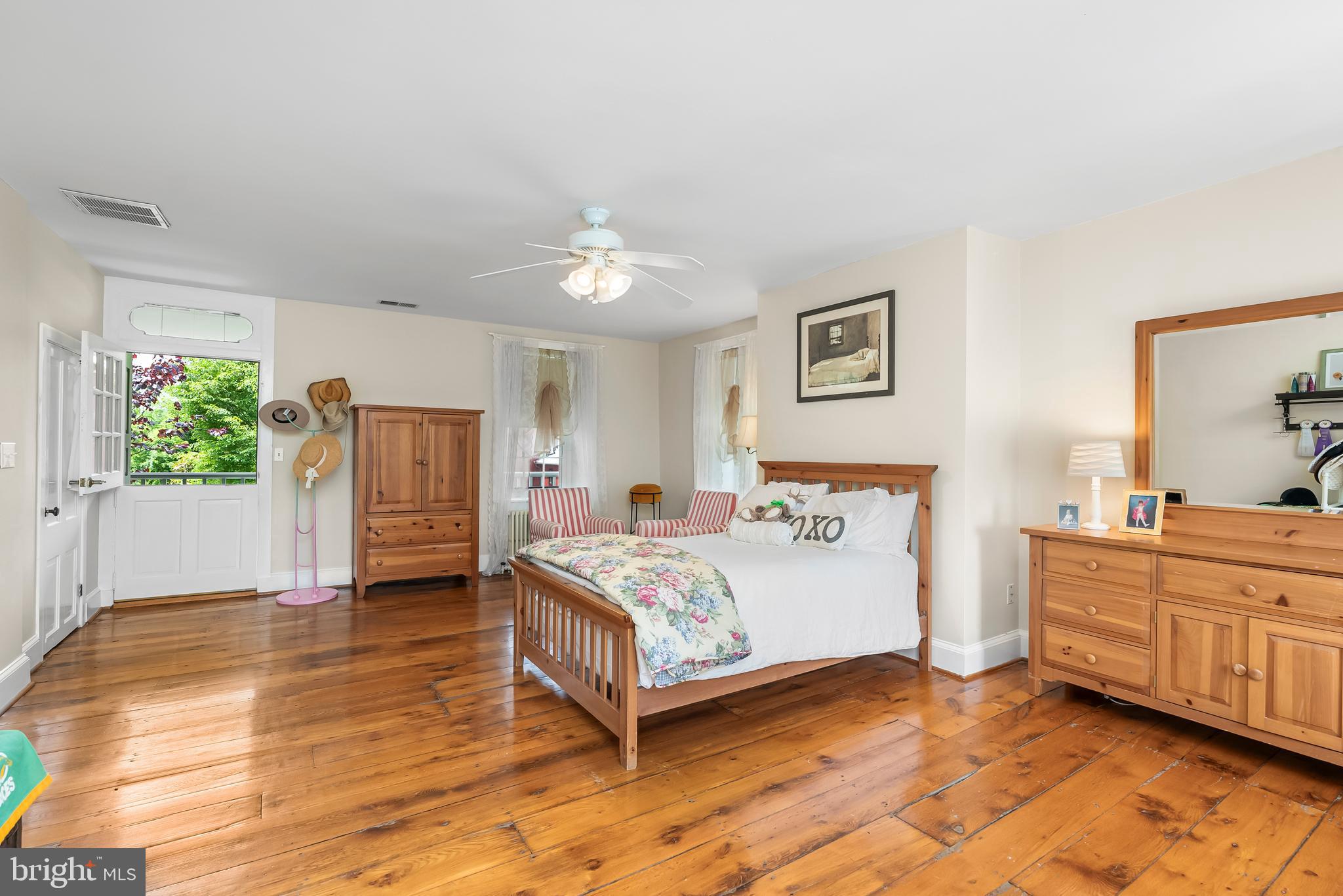 HAMPSTEAD - Residential