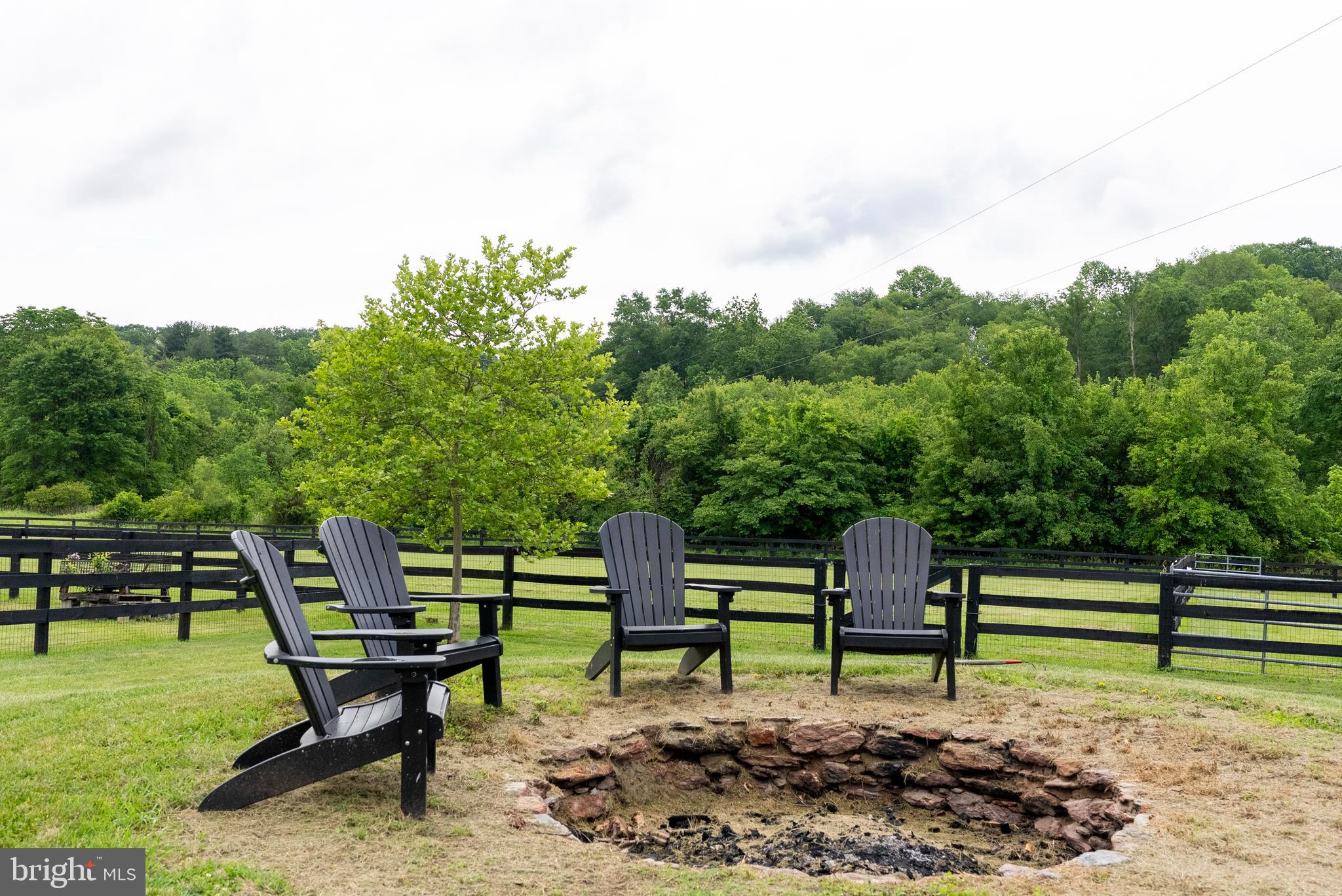 HAMPSTEAD - Residential