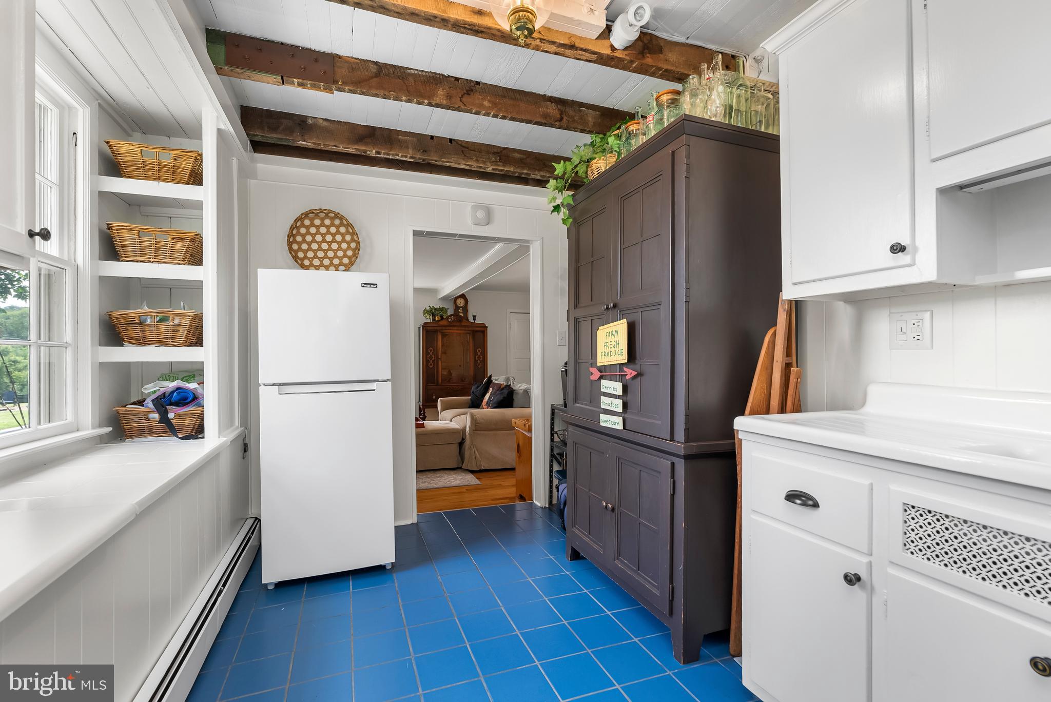 HAMPSTEAD - Residential