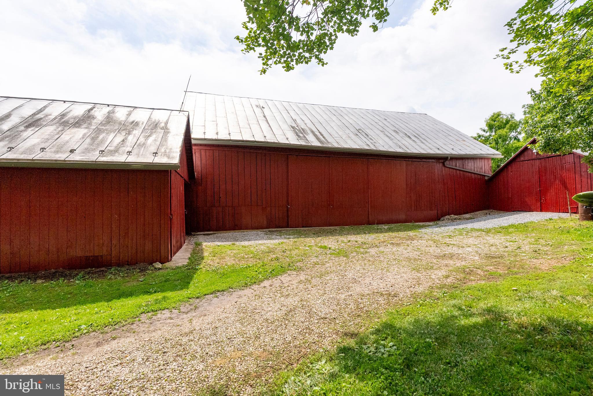 HAMPSTEAD - Residential