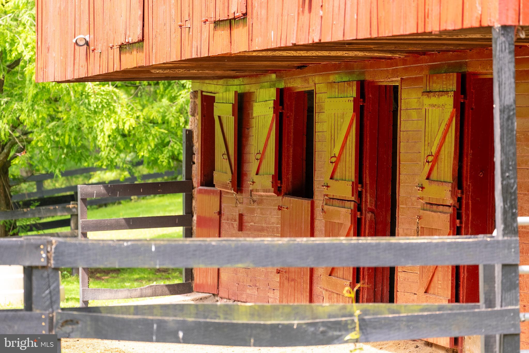 HAMPSTEAD - Residential