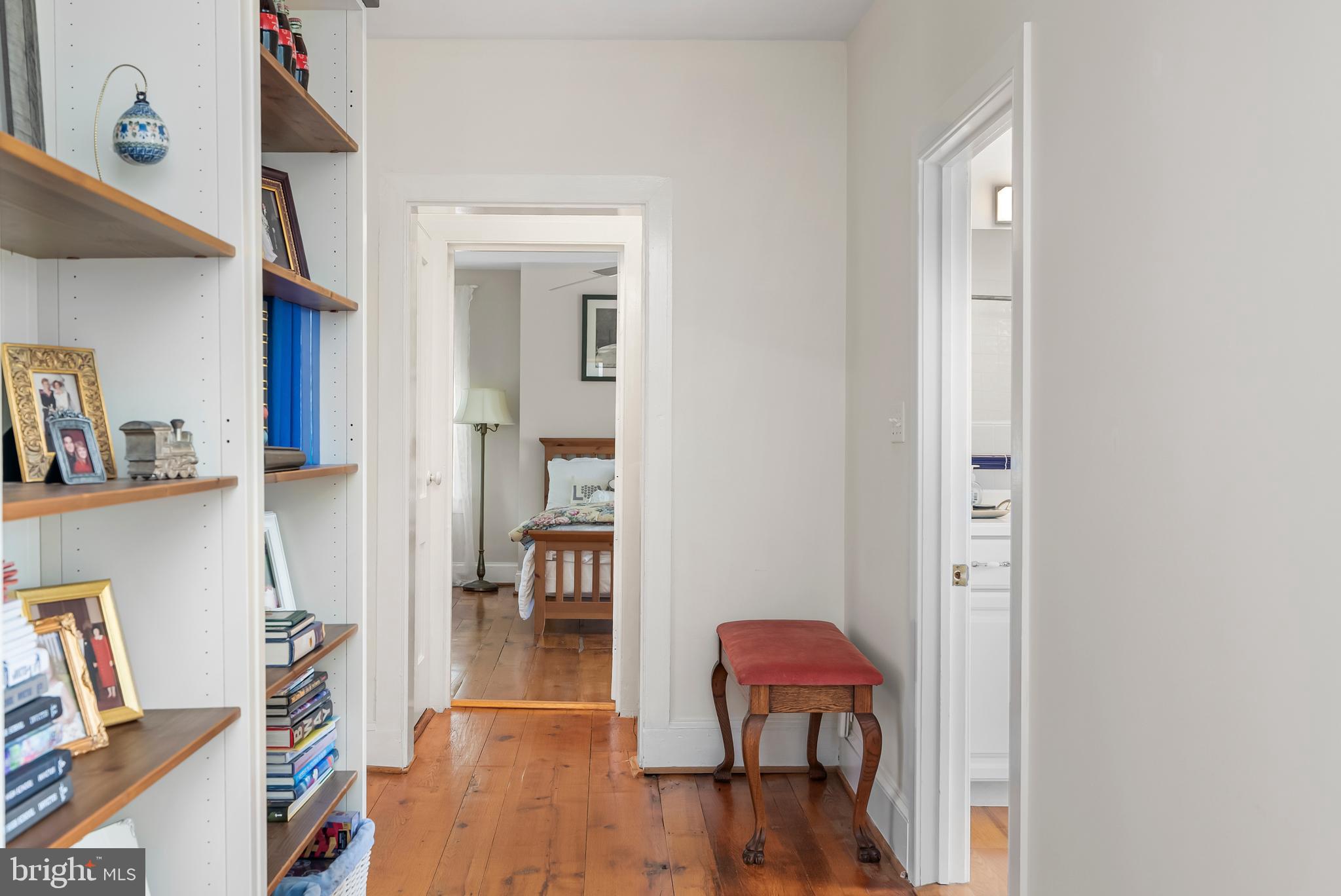 HAMPSTEAD - Residential