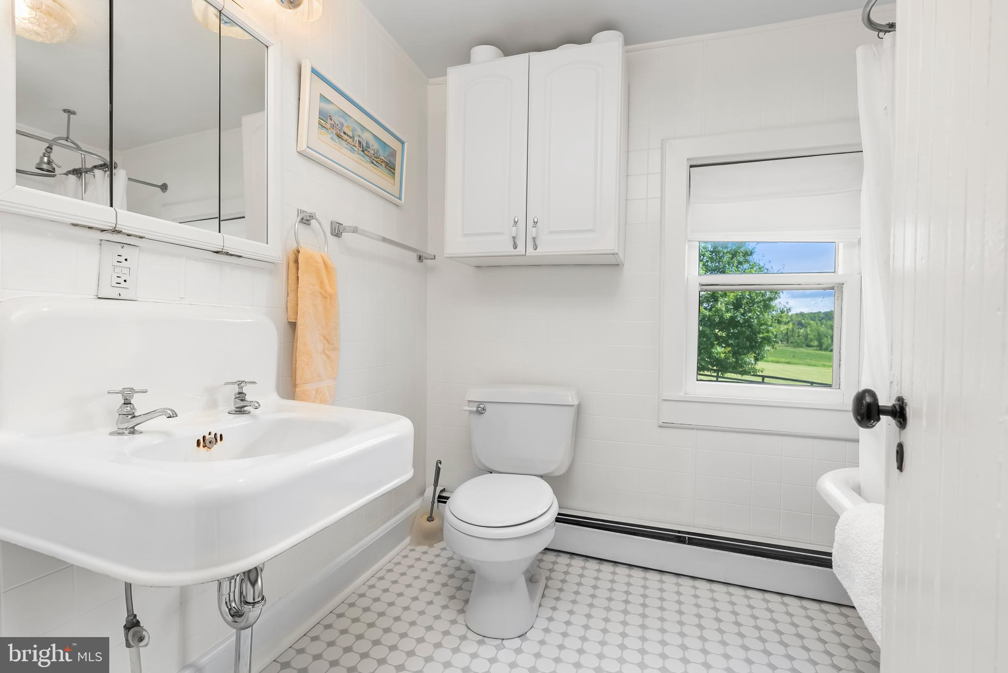 HAMPSTEAD - Residential