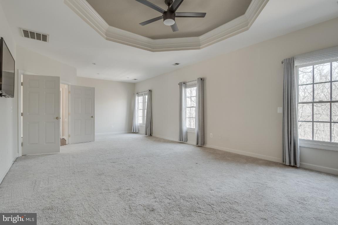 RIVER CREST - Residential Lease
