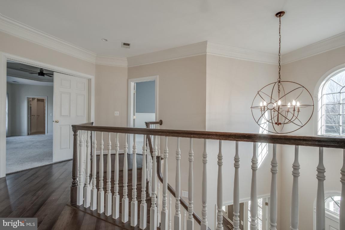 RIVER CREST - Residential Lease