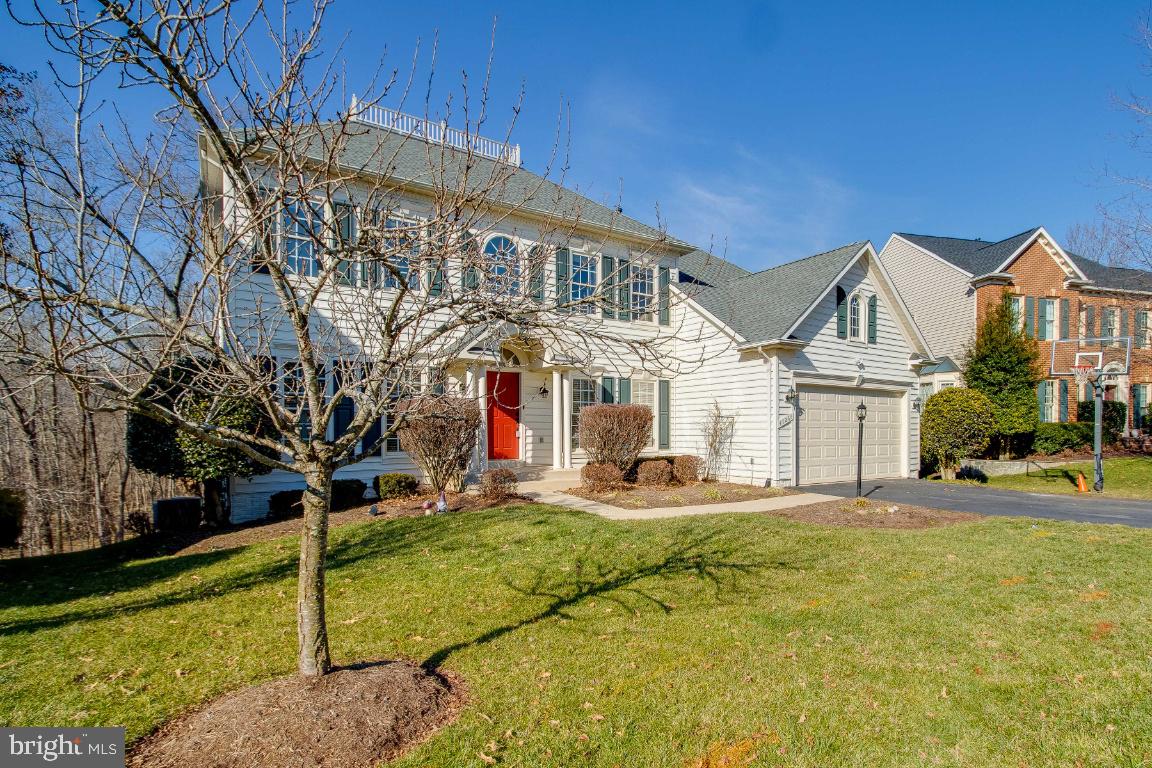 RIVER CREST - Residential Lease
