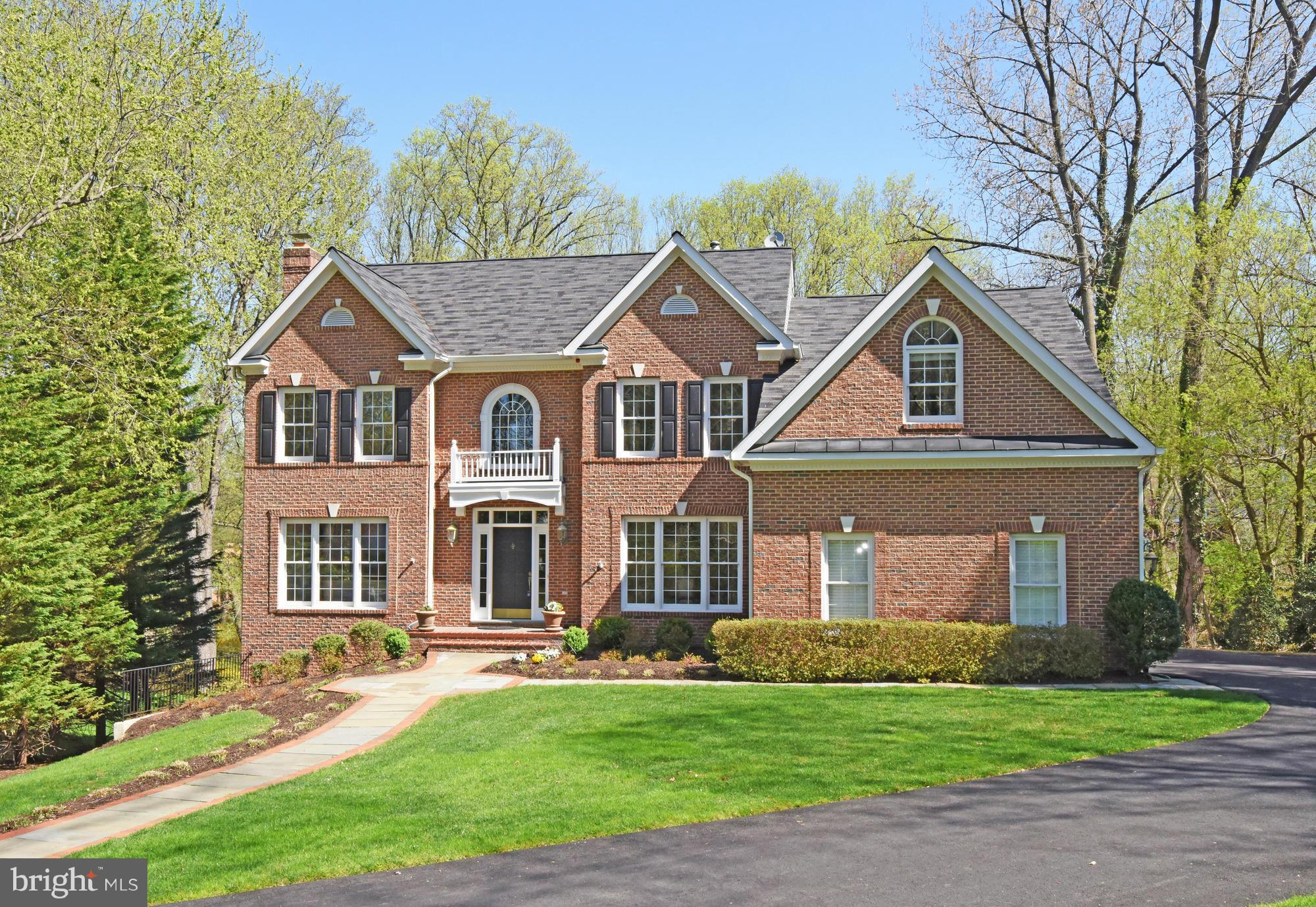 ST JOHNS WOODS - Residential