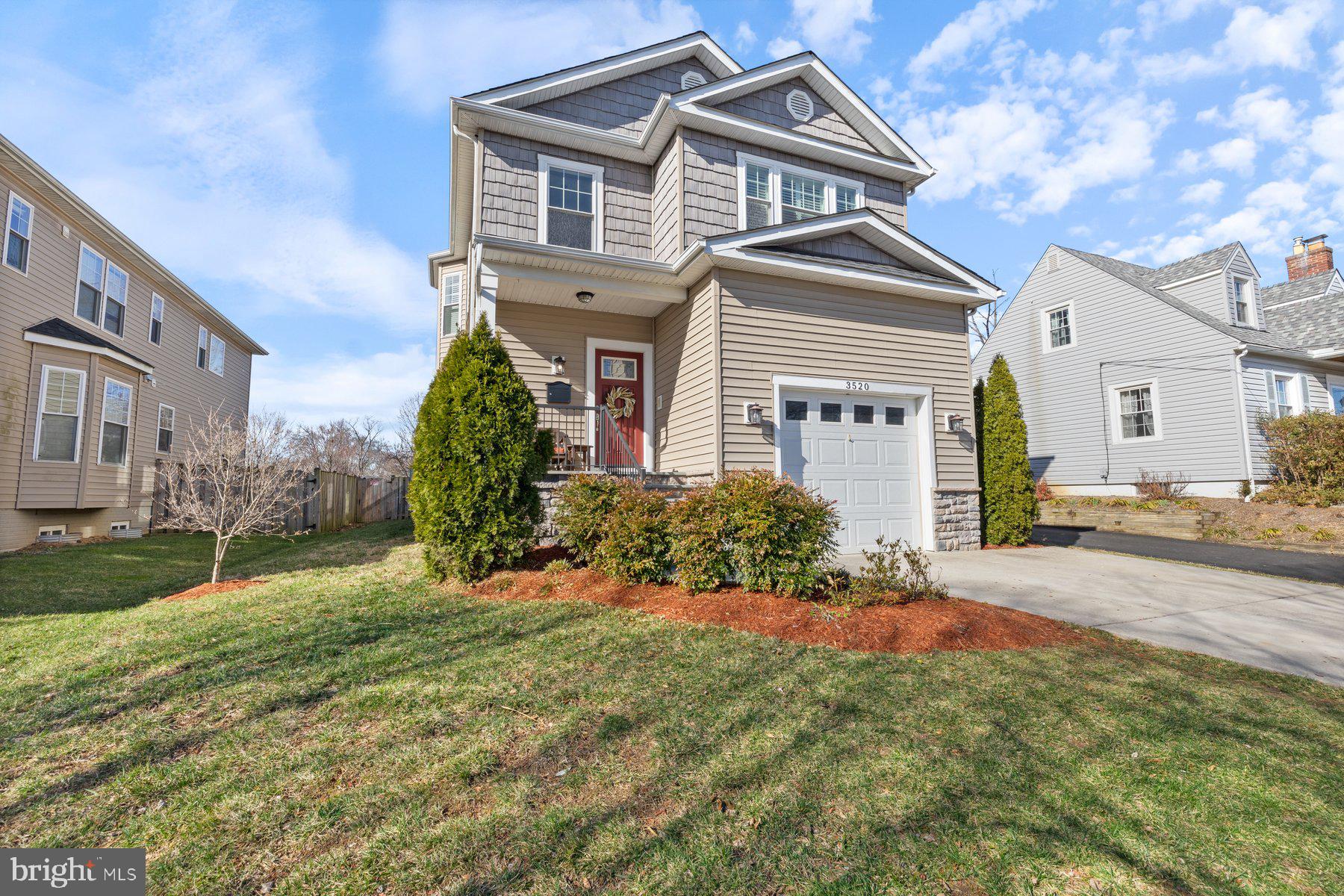 COURTLAND PARK - Residential