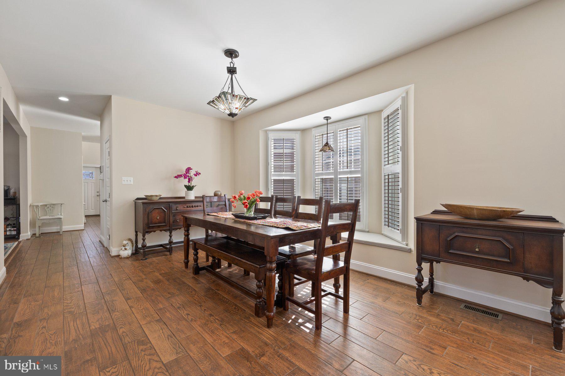 COURTLAND PARK - Residential