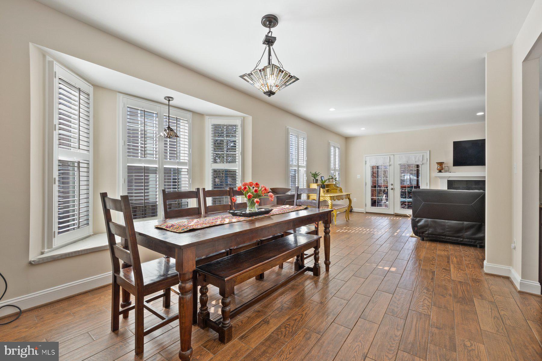 COURTLAND PARK - Residential