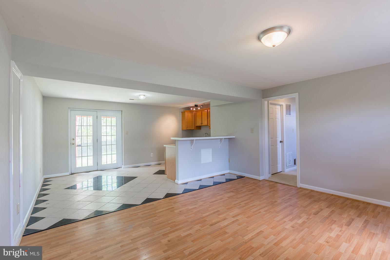 STRATFORD GLEN - Residential