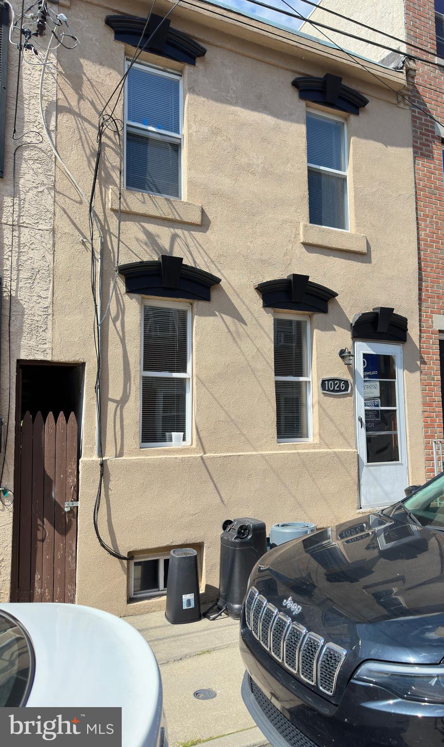 GRADUATE HOSPITAL - Residential Lease