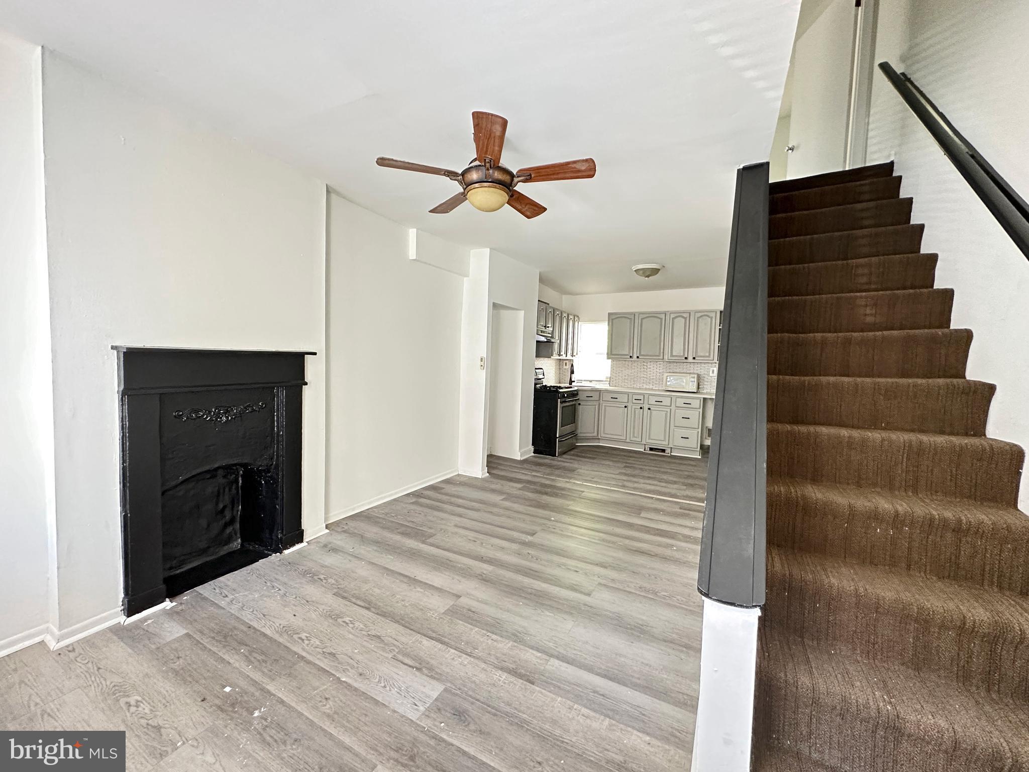 GRADUATE HOSPITAL - Residential Lease