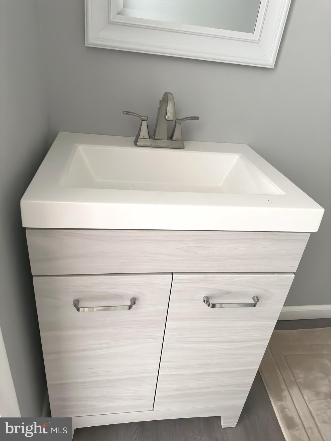 GRADUATE HOSPITAL - Residential Lease