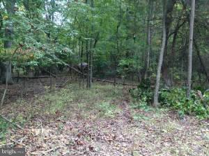 NONE AVAILABLE - Land