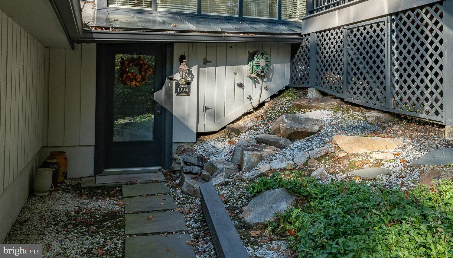 YELLOW SPRINGS - Residential