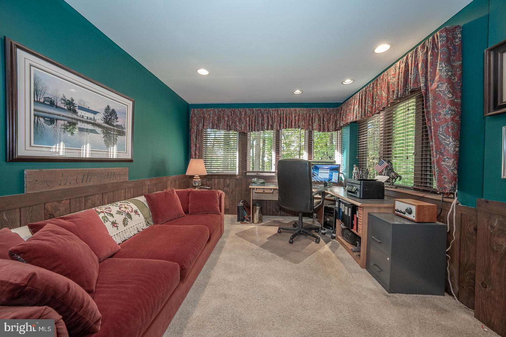 YELLOW SPRINGS - Residential