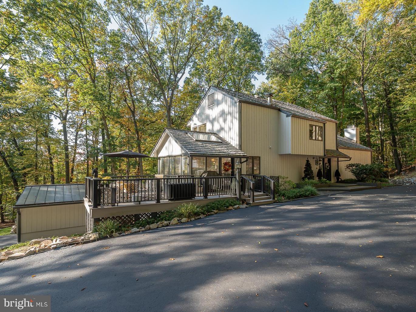 YELLOW SPRINGS - Residential