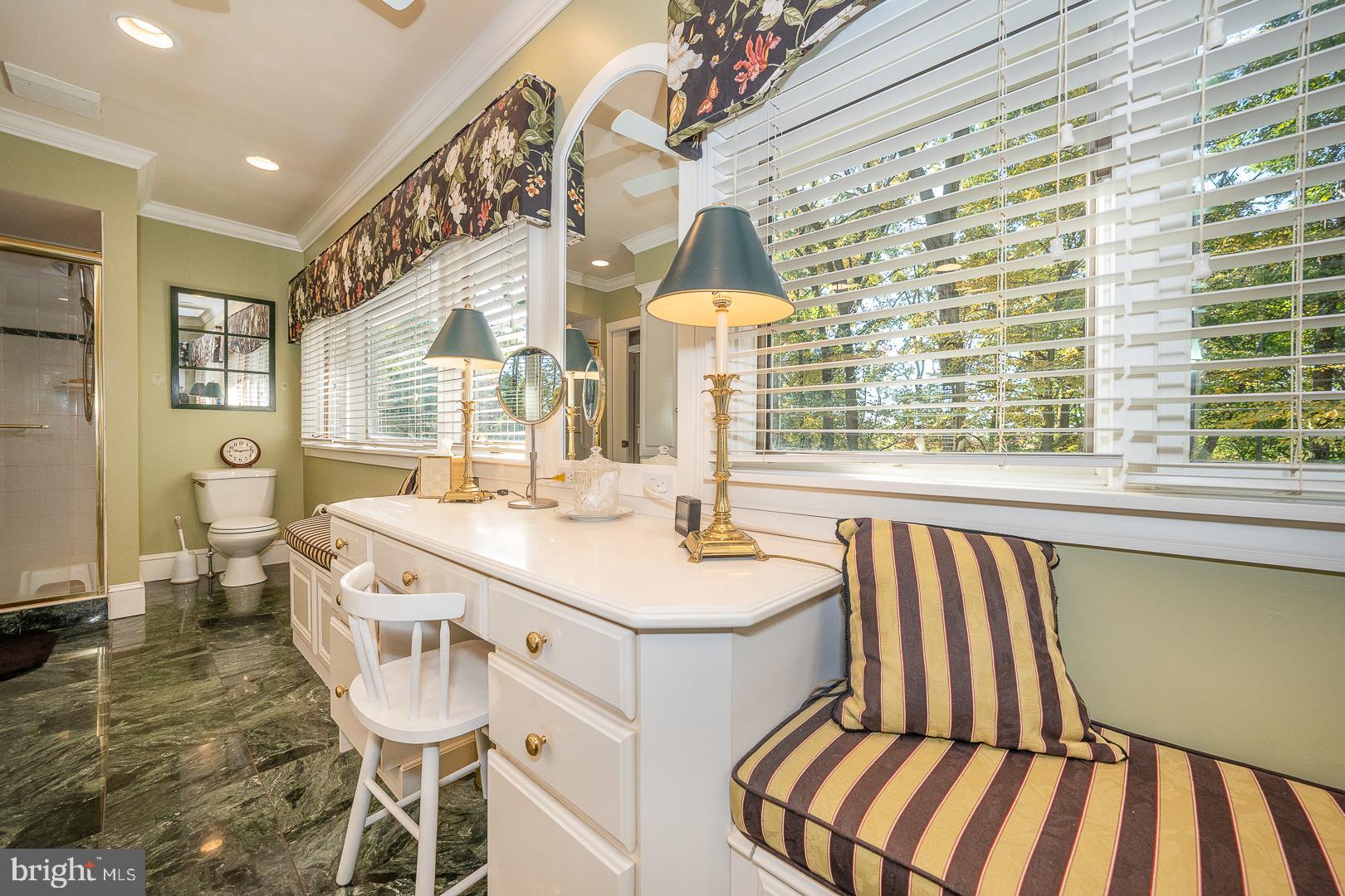 YELLOW SPRINGS - Residential