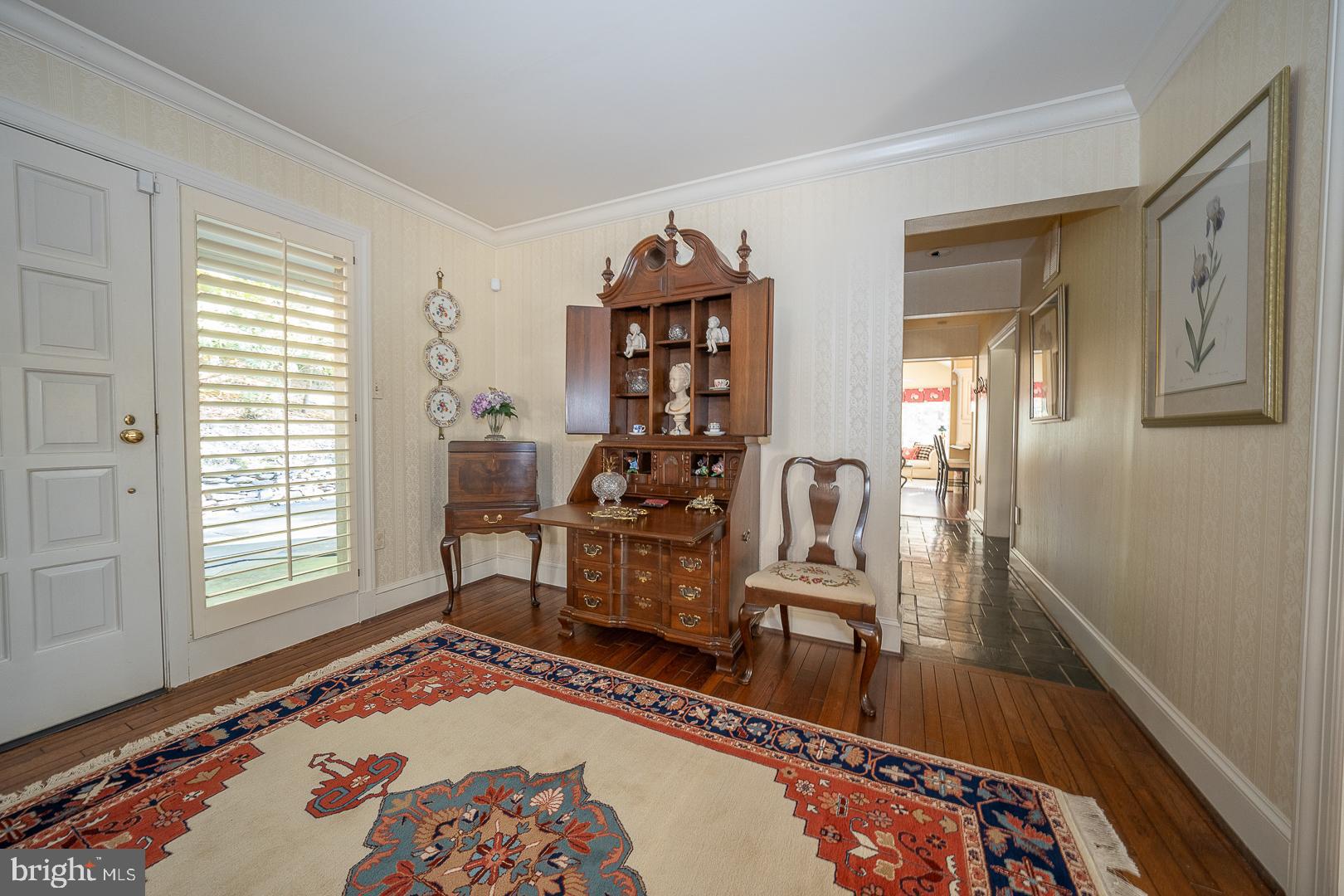YELLOW SPRINGS - Residential