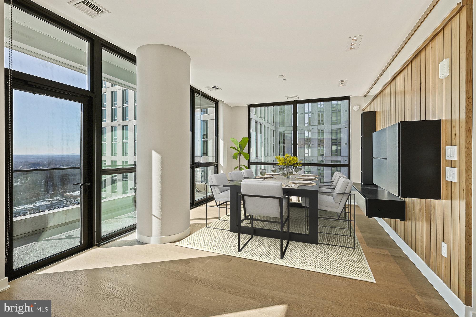 THE VERSE CONDO - Residential