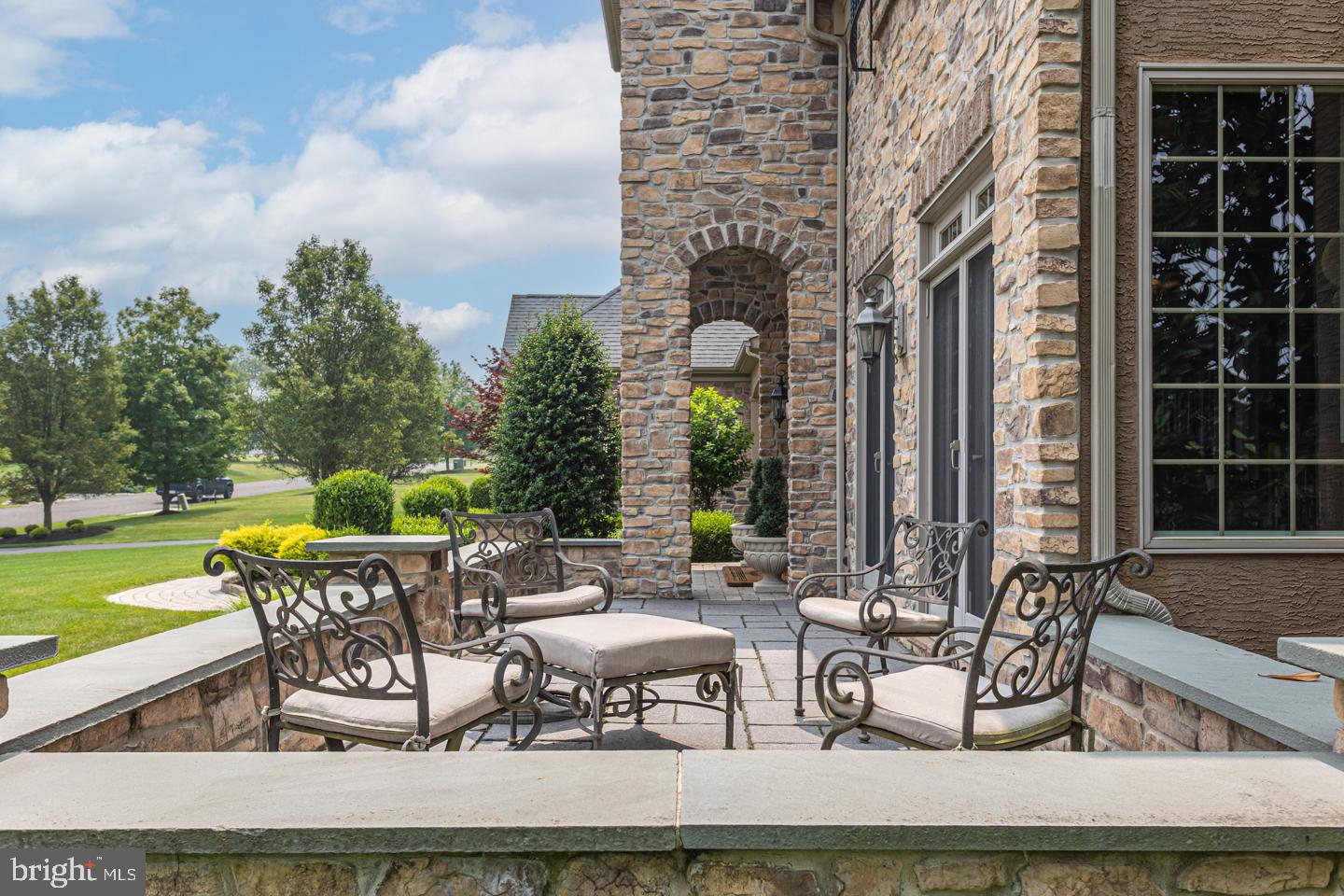 BELAMOUR - Residential