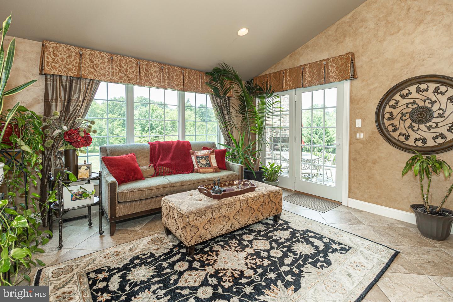 BELAMOUR - Residential