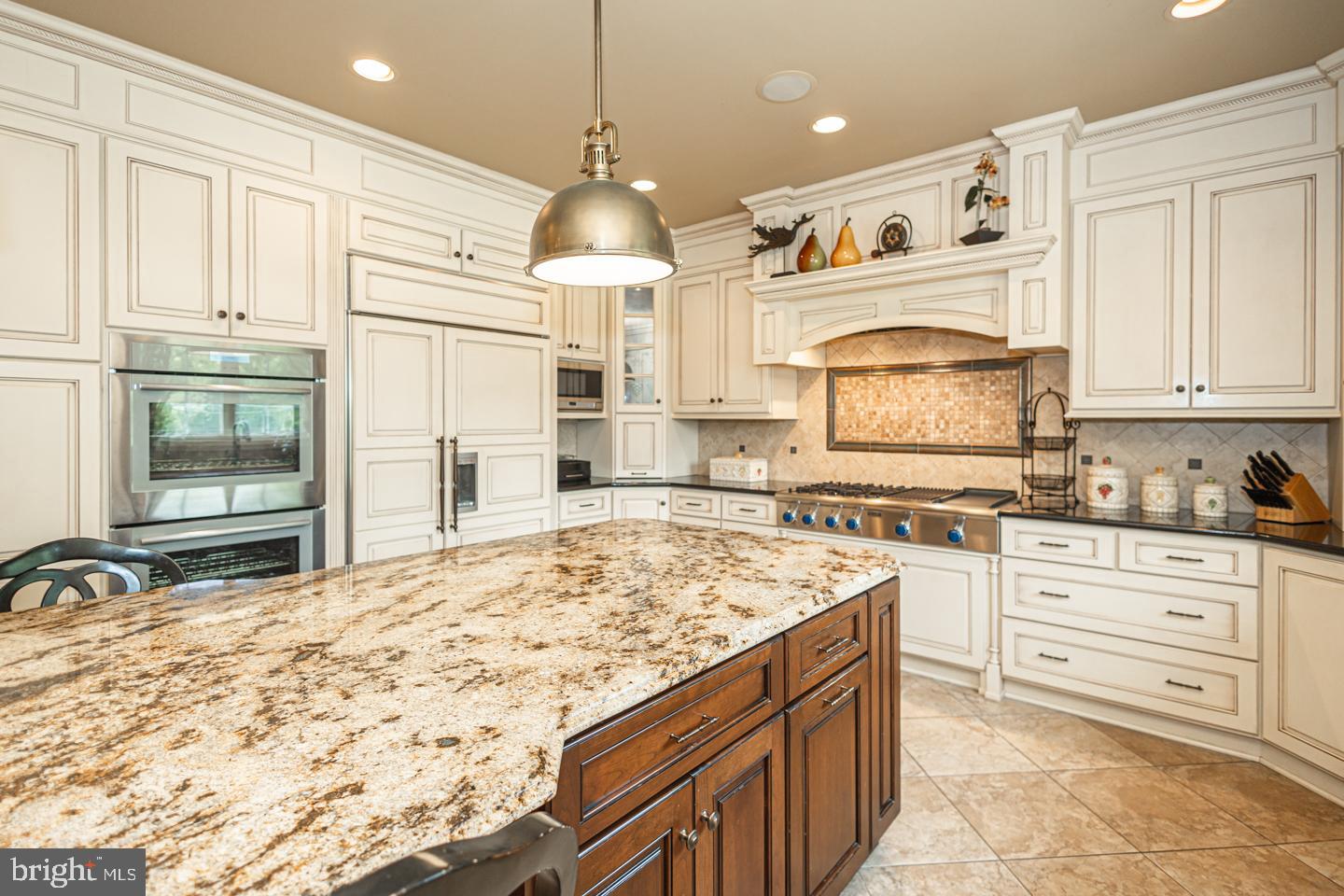 BELAMOUR - Residential