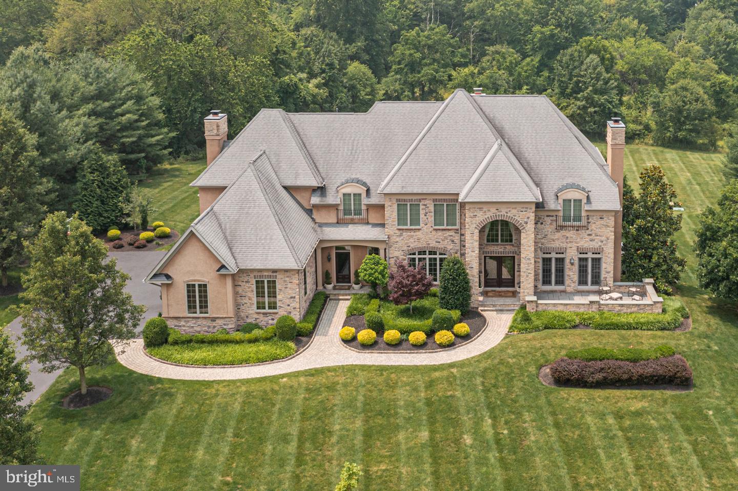 BELAMOUR - Residential