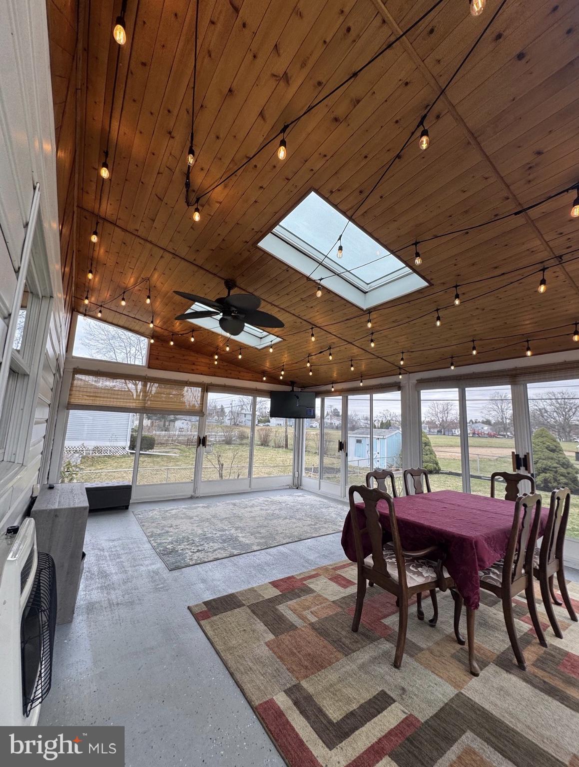 WILLOW WAY - Residential