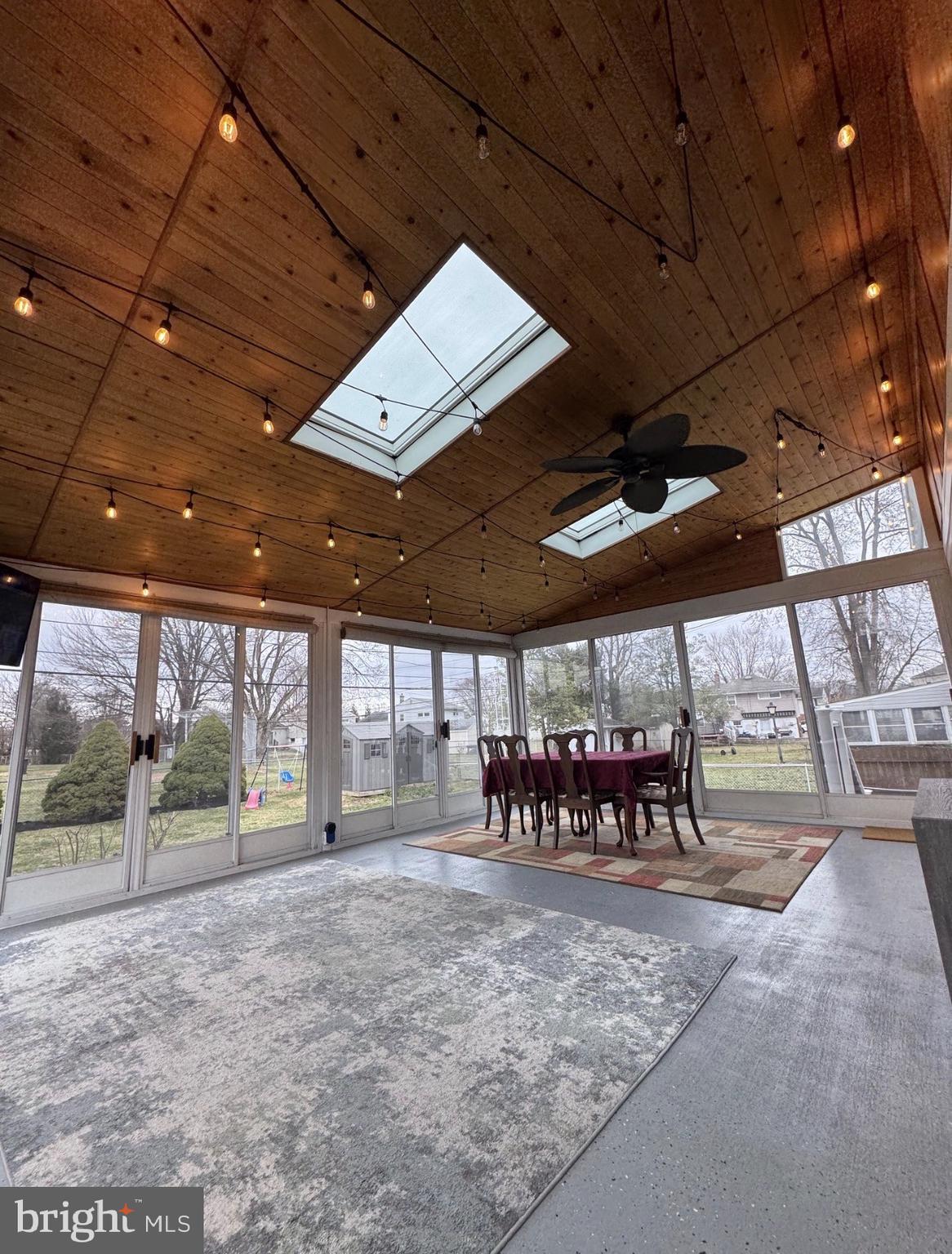 WILLOW WAY - Residential