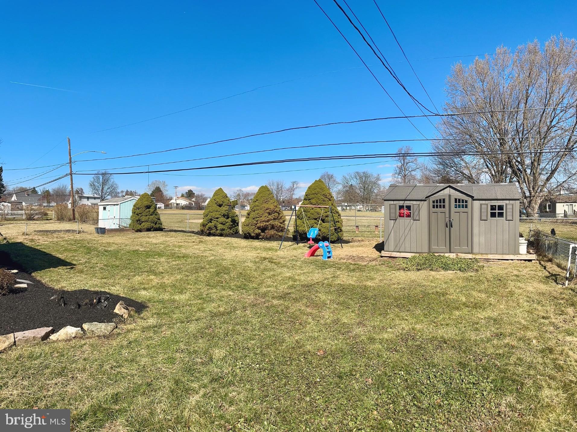 WILLOW WAY - Residential