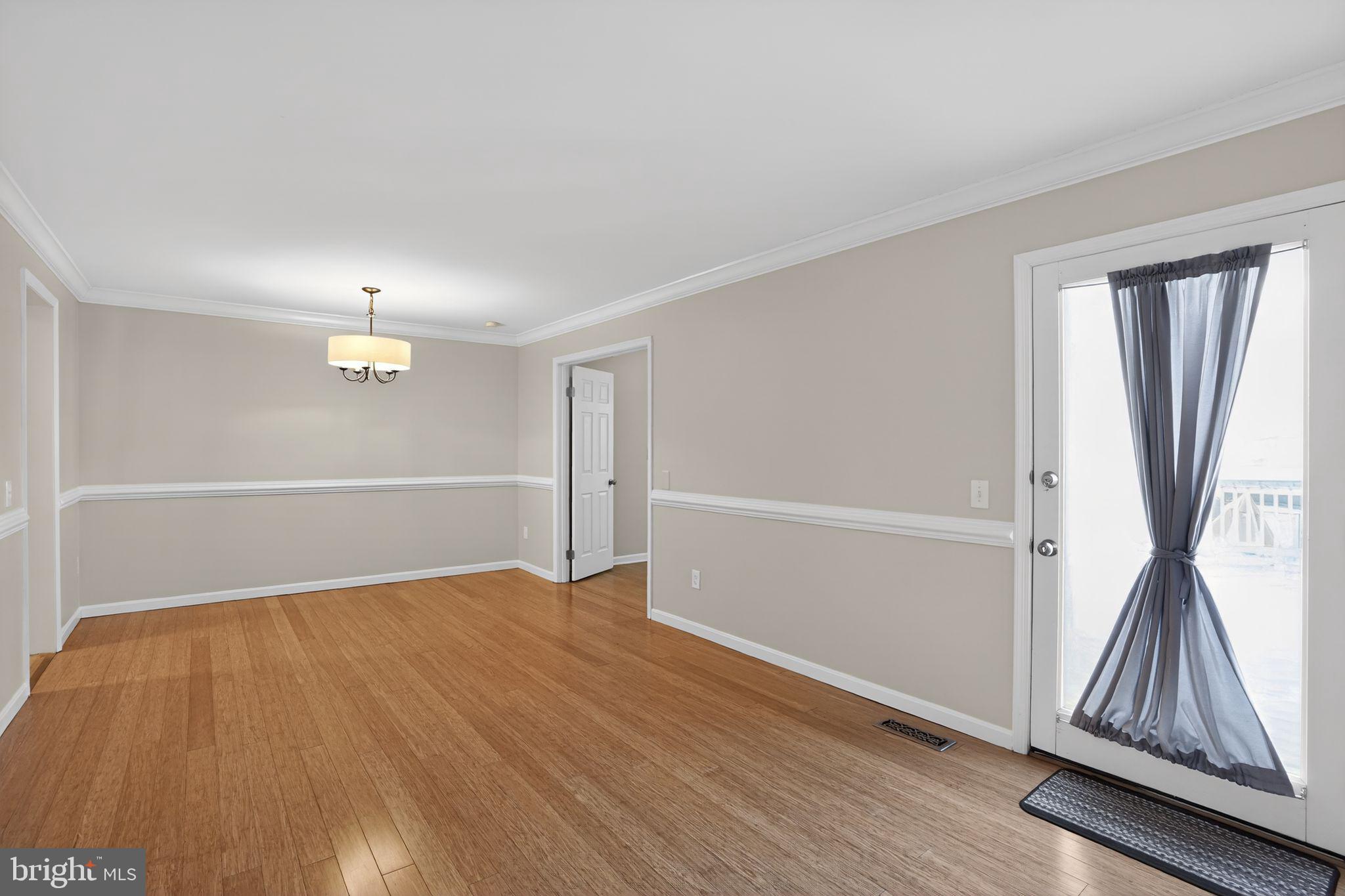 BURKE CENTRE - Residential Lease