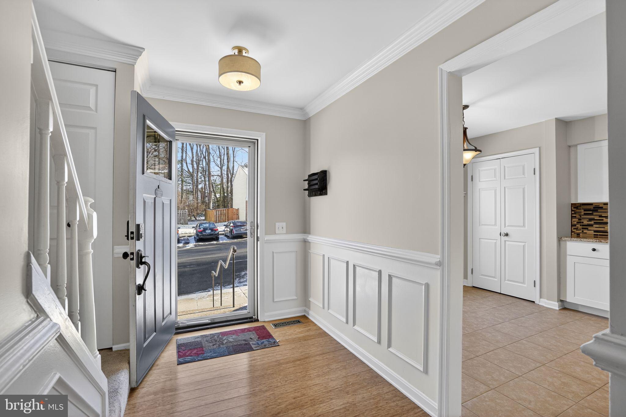 BURKE CENTRE - Residential Lease