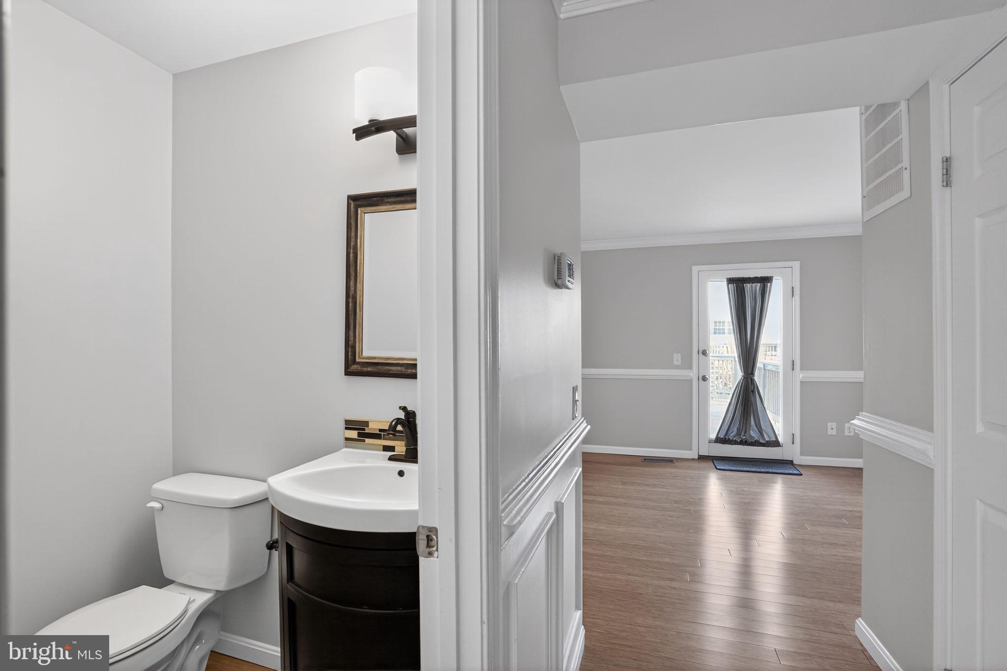 BURKE CENTRE - Residential Lease