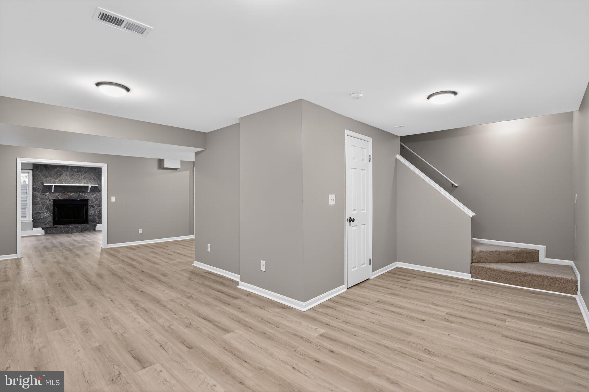 BURKE CENTRE - Residential Lease