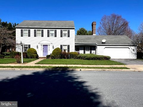 831 ROSEWOOD COURT CHAMBERSBURG PA 17201