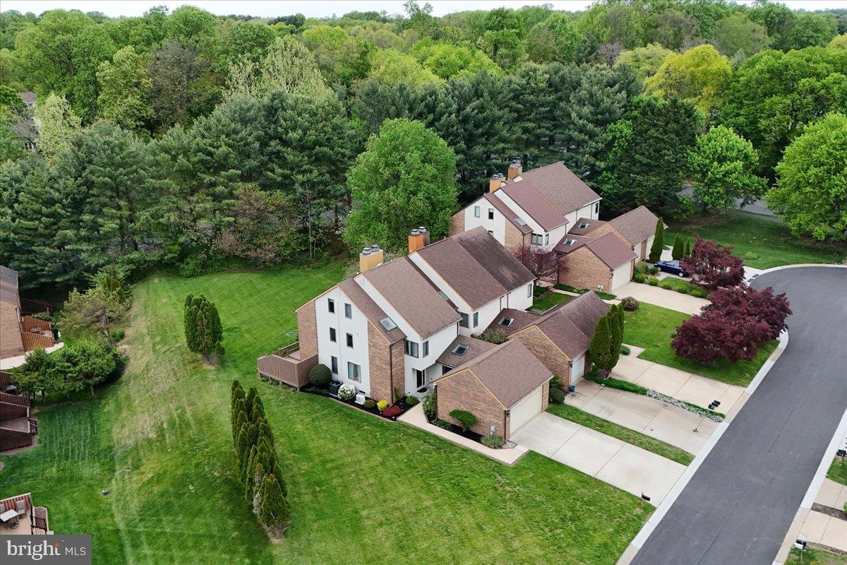 1 HIALEAH COURT