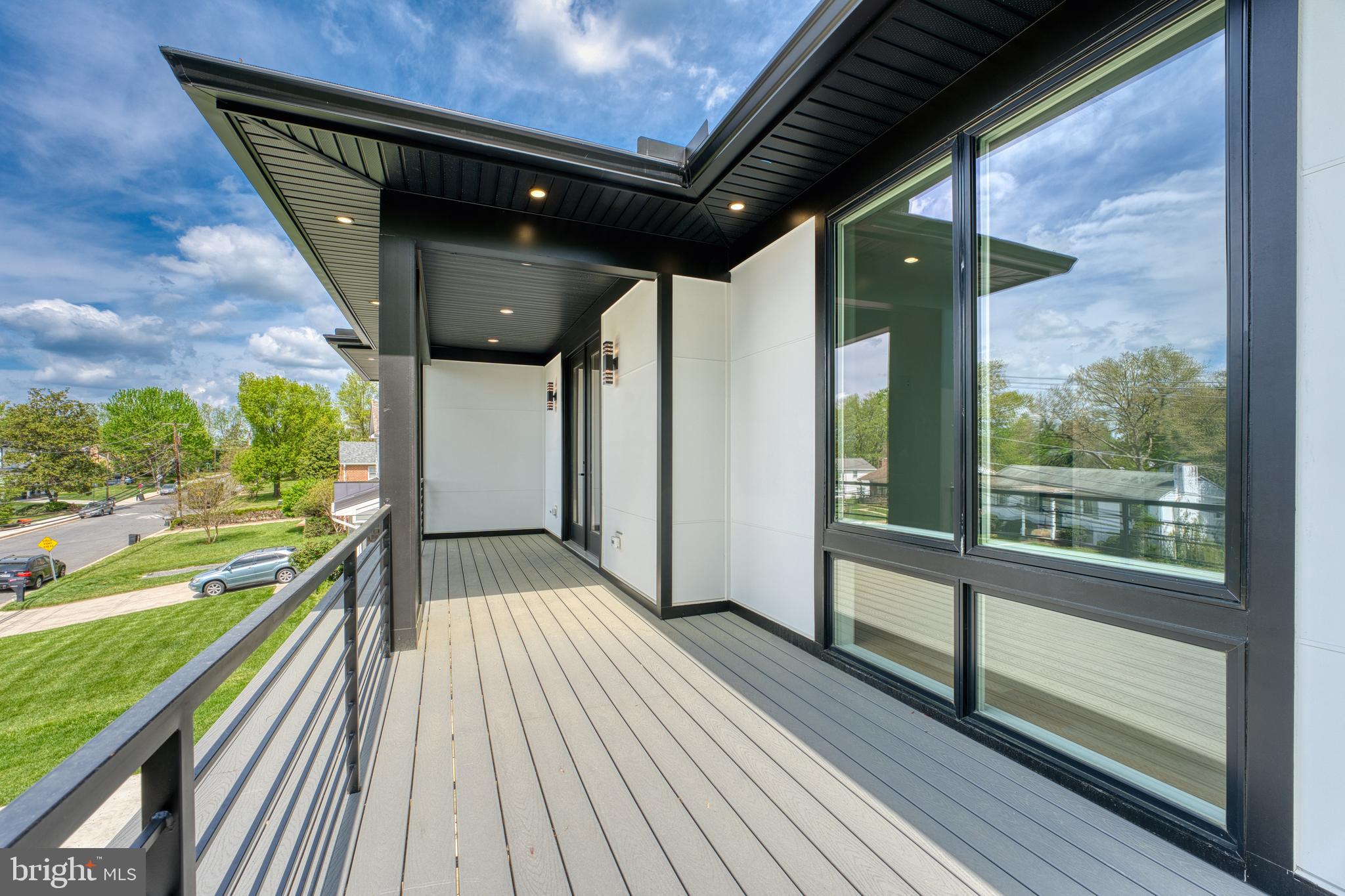 WESTBRIAR COUNTRY CLUB ESTATES - Residential