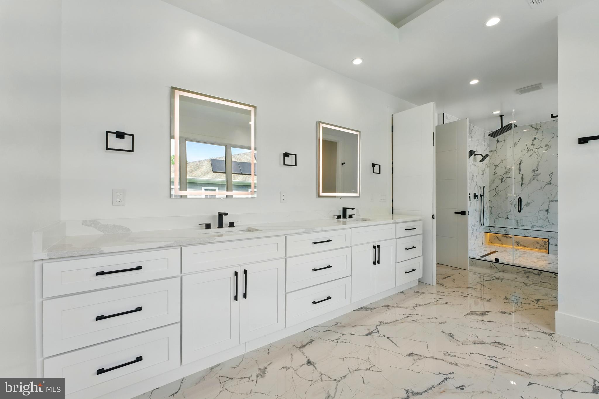 WESTBRIAR COUNTRY CLUB ESTATES - Residential