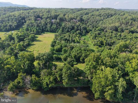 Vacant Land For Sale - Fontana Road<br/> Warren County, FRONT ROYAL, VA 22630