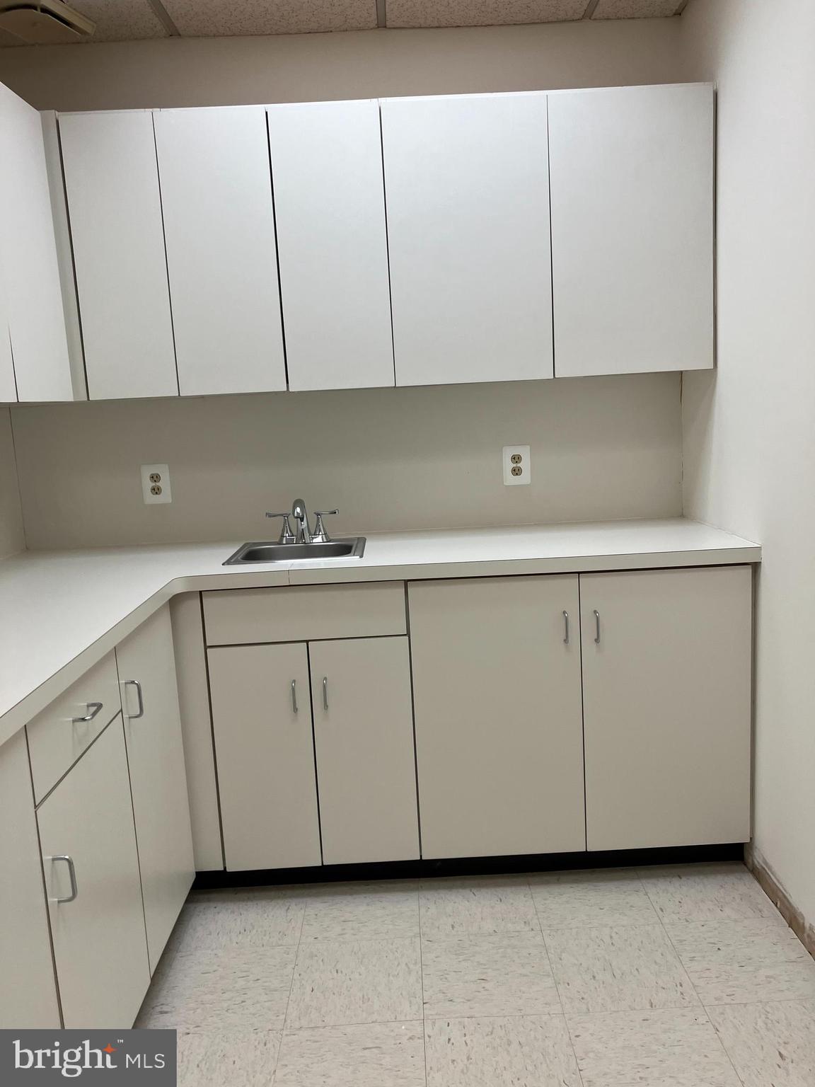 7525 GREENWAY CENTER DRIVE 316