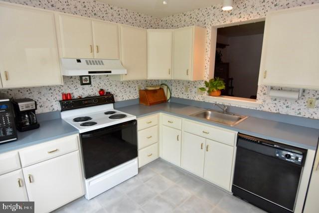 LAUREL SPRINGS - Residential