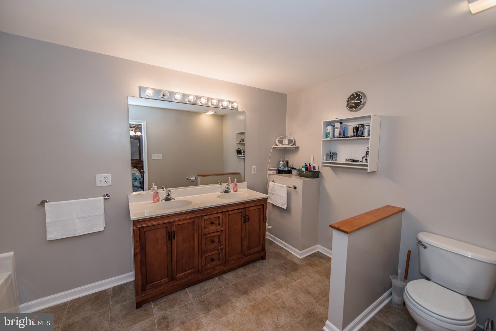 BRIAR RUN - Residential