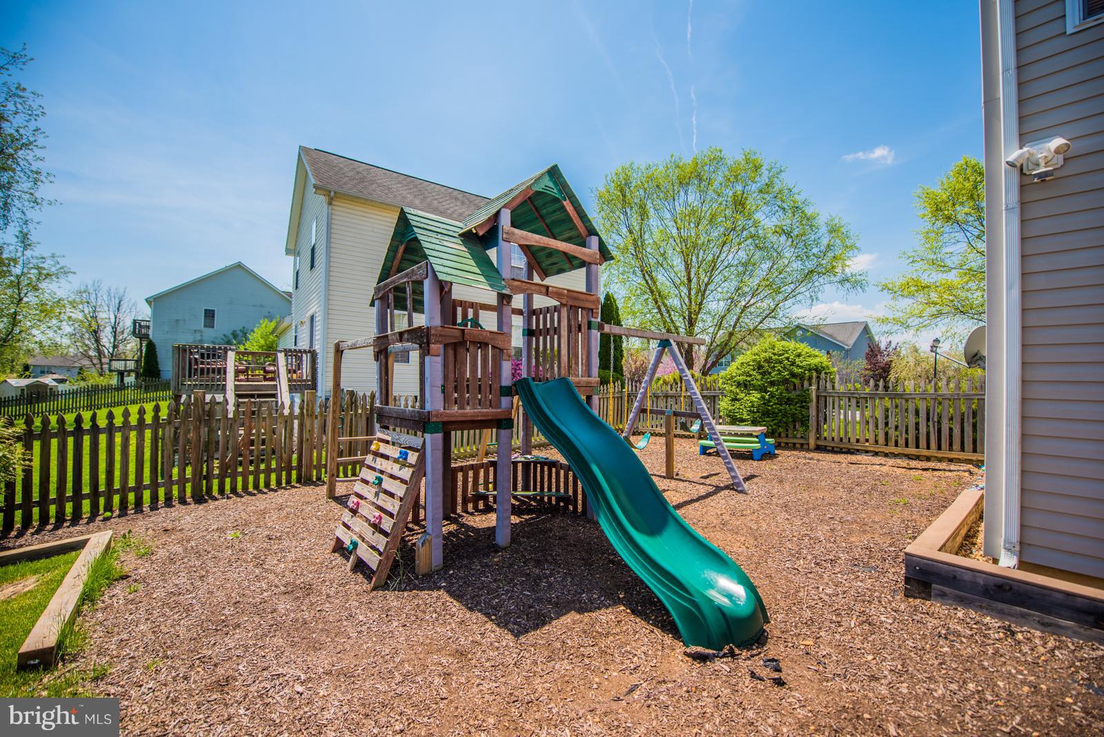 BRIAR RUN - Residential