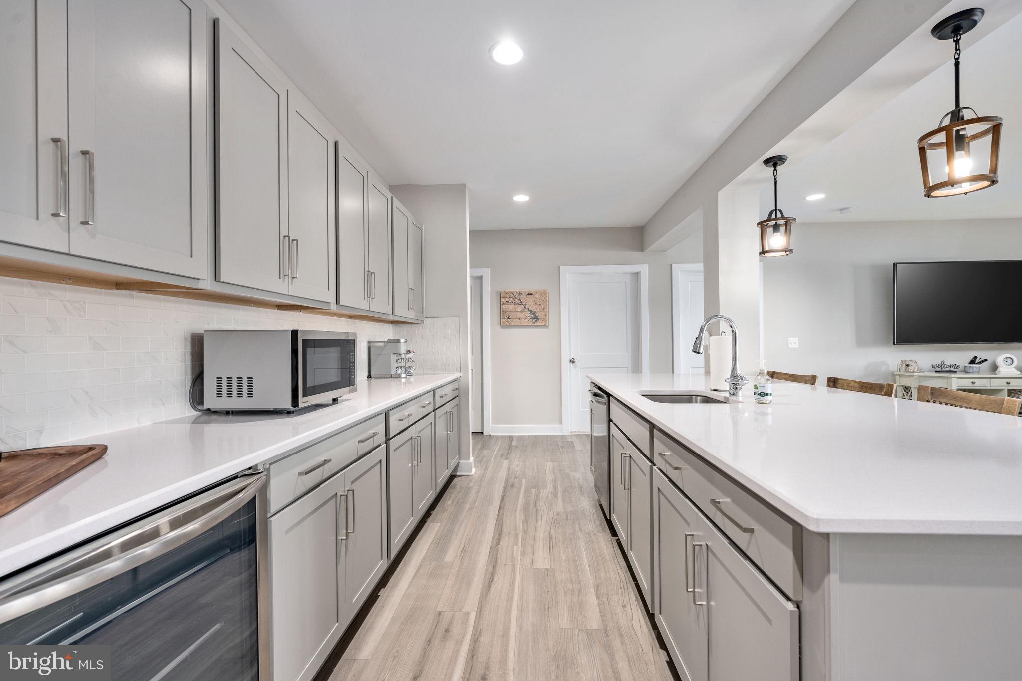 ELK CREEK LANDING - Residential