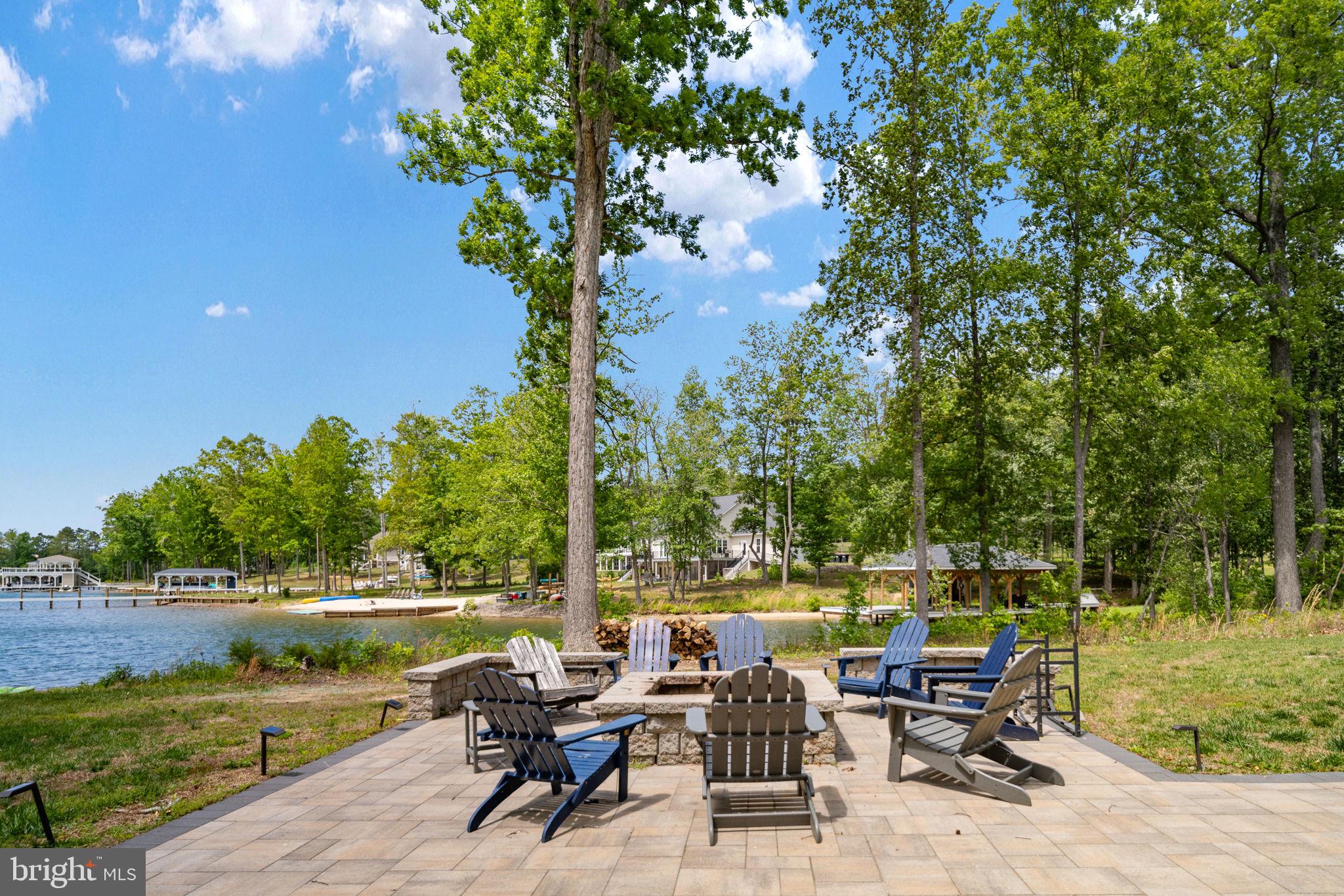 ELK CREEK LANDING - Residential