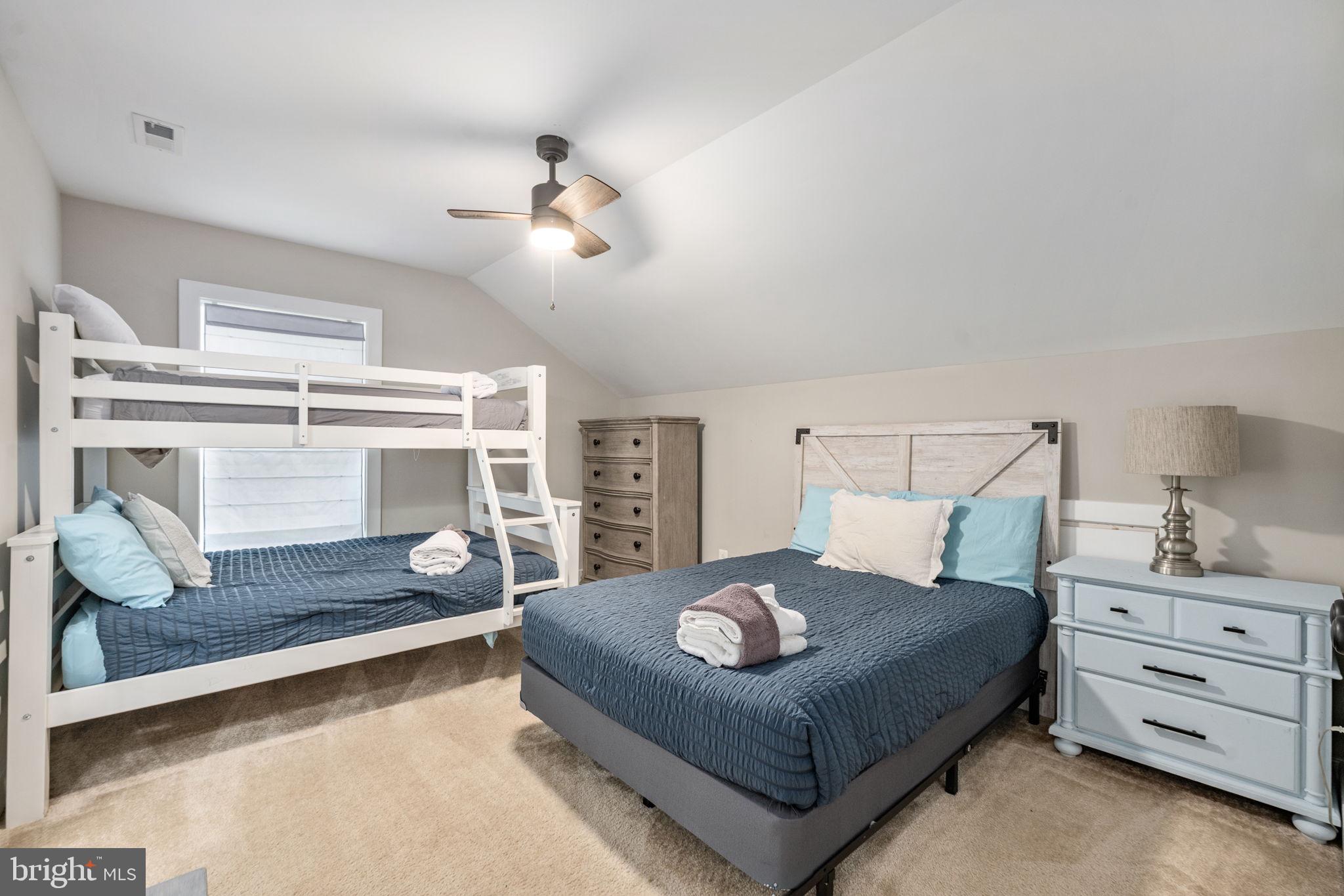 ELK CREEK LANDING - Residential