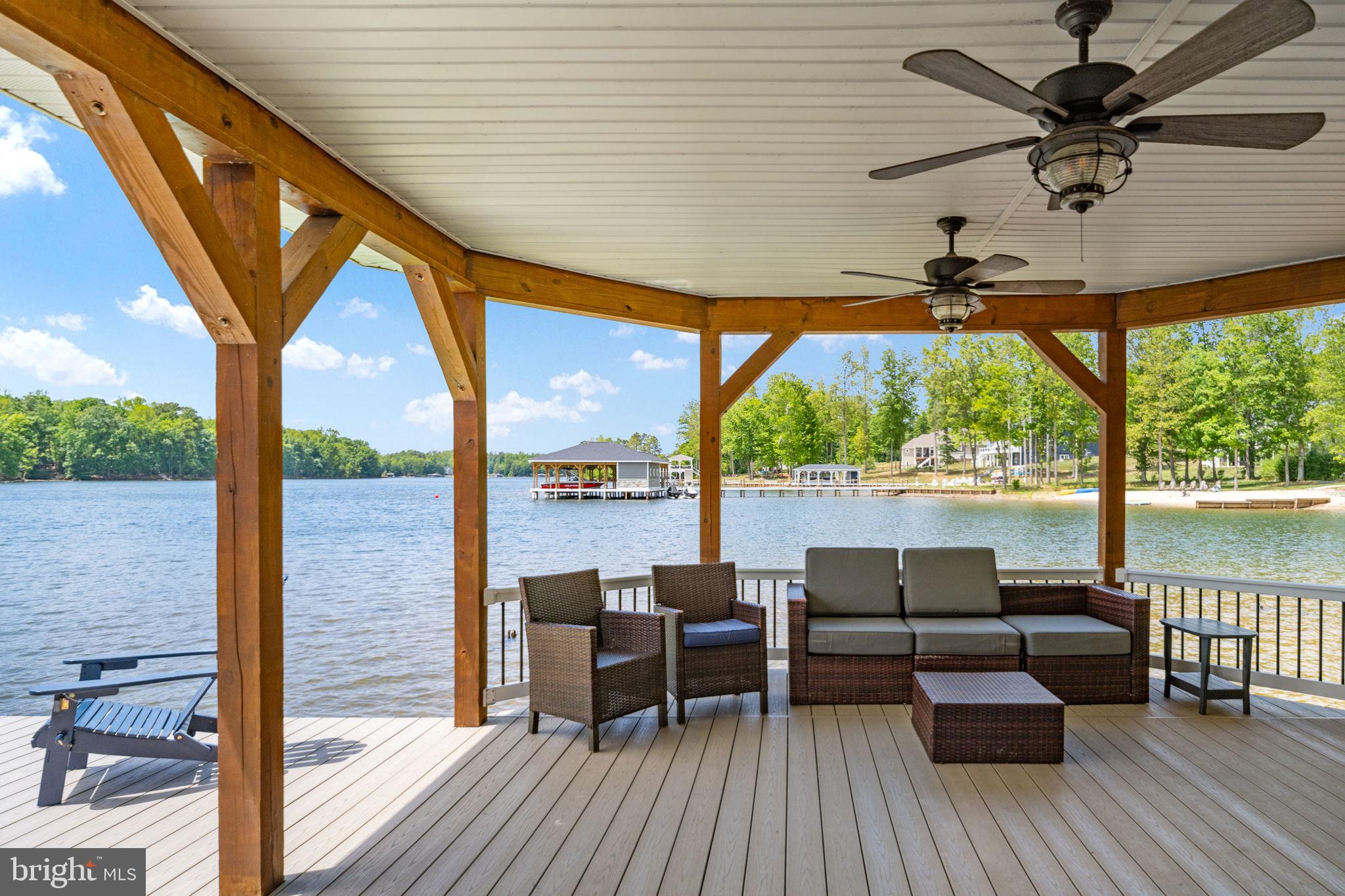 ELK CREEK LANDING - Residential
