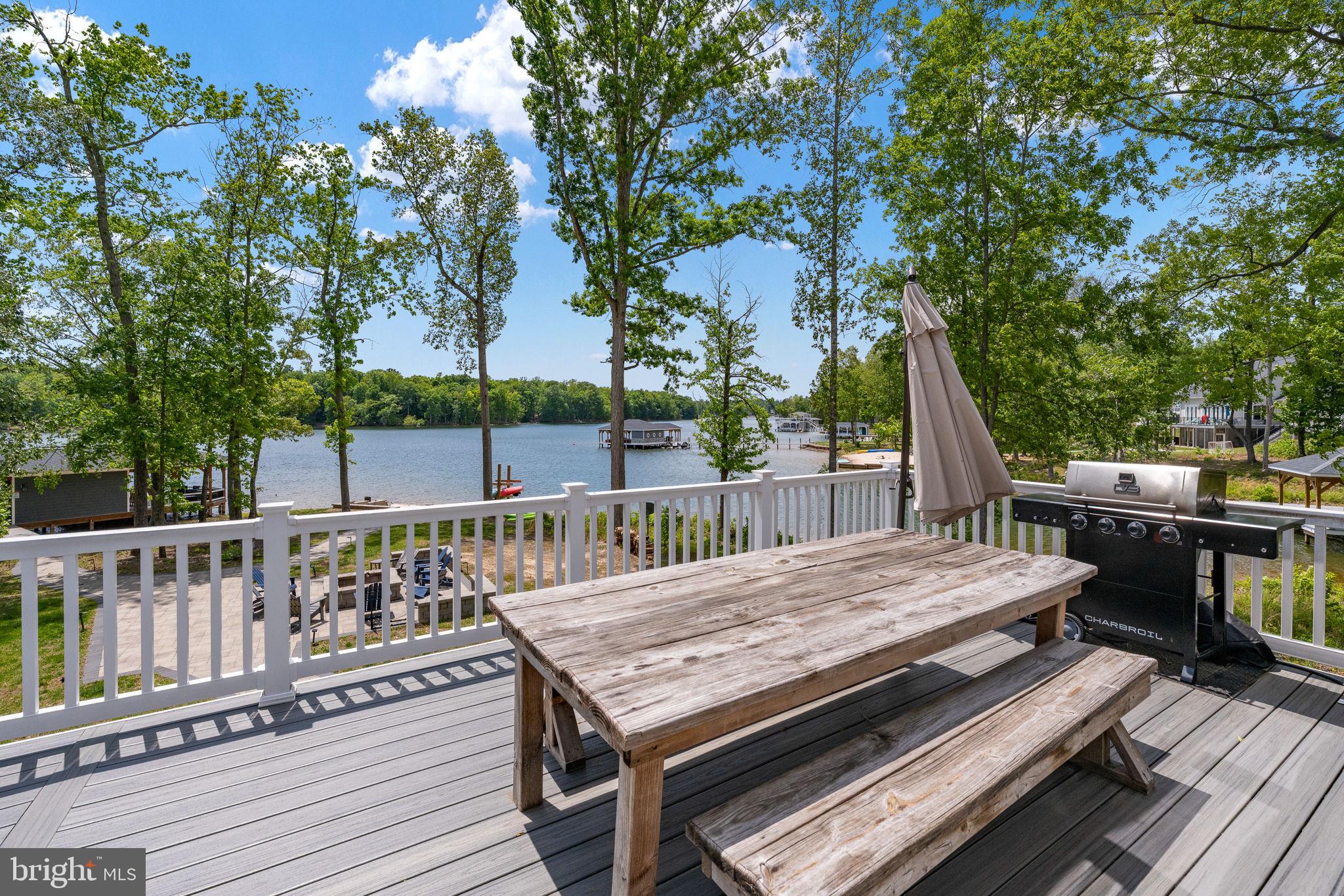 ELK CREEK LANDING - Residential